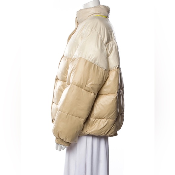 NWT Oof Wear Italian Puffer Jacket - Picture 2 of 3